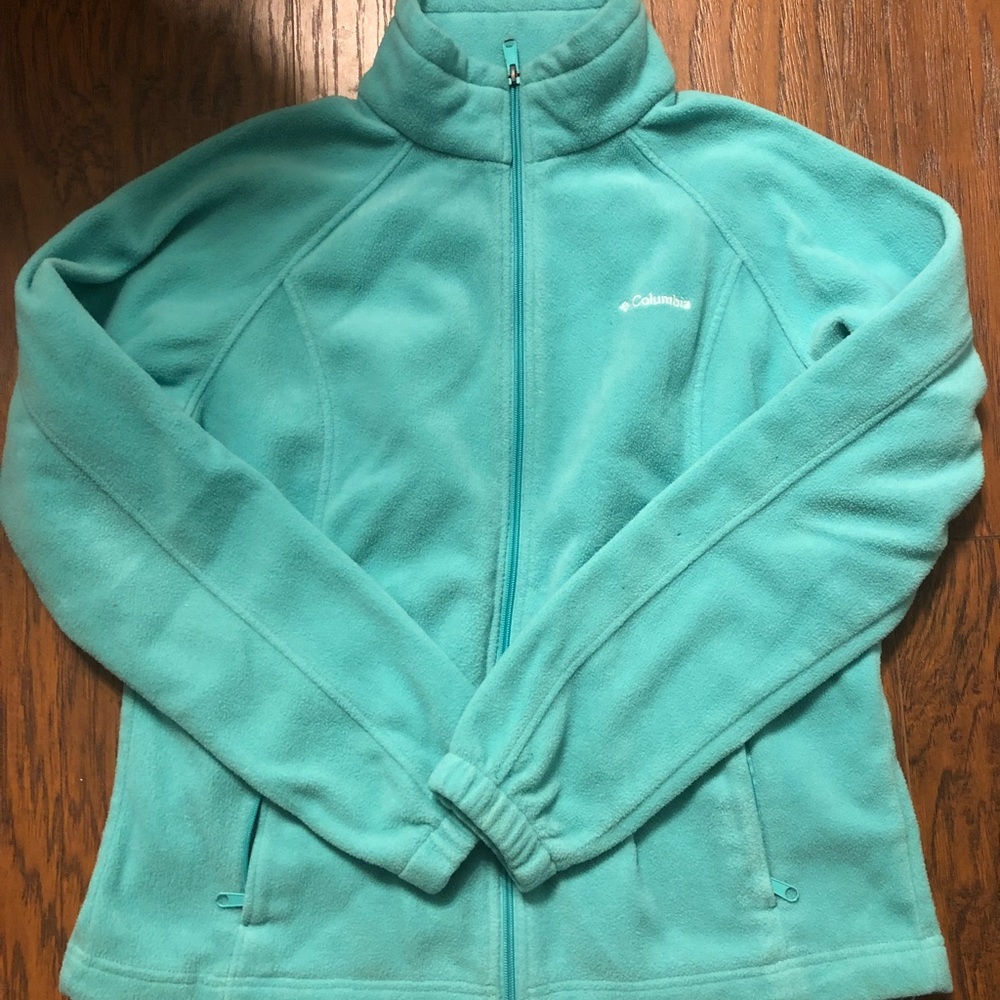 Women’s Columbia fleece